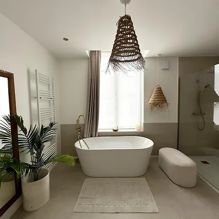 منزل للإقامة Ladar House