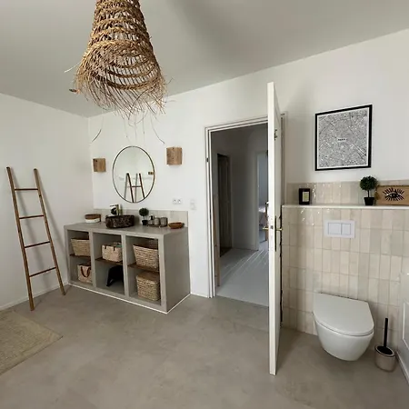 Ladar House * Frasnes-lez-Gosselies