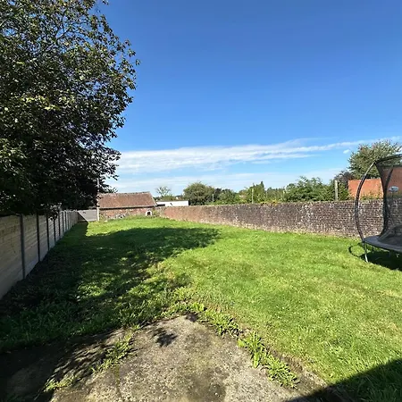 منزل للإقامة Ladar House Frasnes-lez-Gosselies